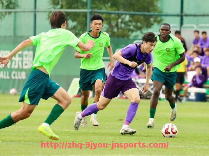 J9九游会登录入口-世俱杯比赛球员跑动距离统计与体能分布趋势研究